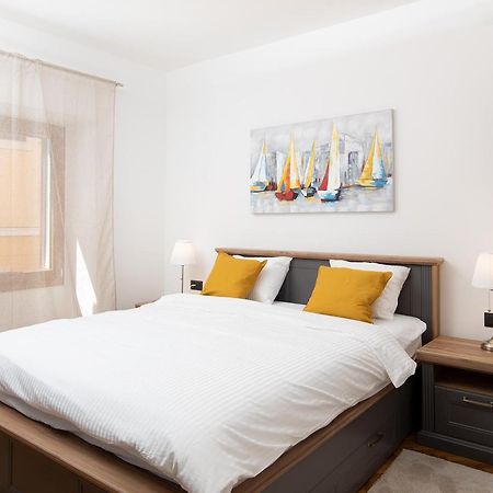 Sena Luxury Apartments Pula Exterior photo