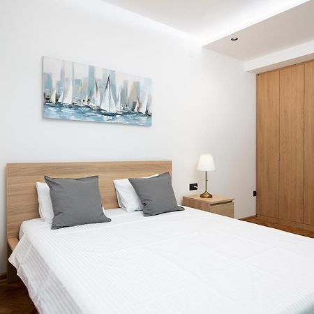 Sena Luxury Apartments Pula Exterior photo