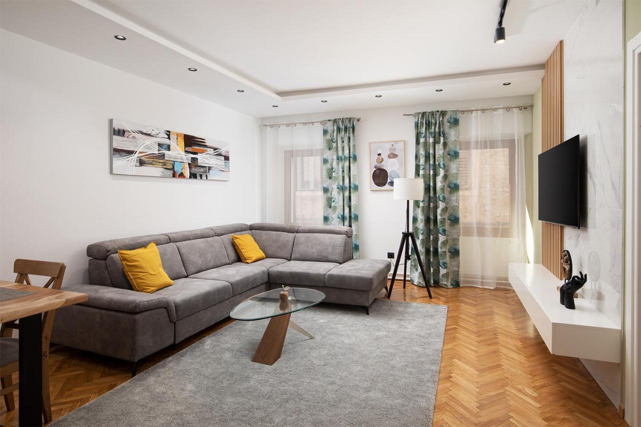 Sena Luxury Apartments Pula Exterior photo
