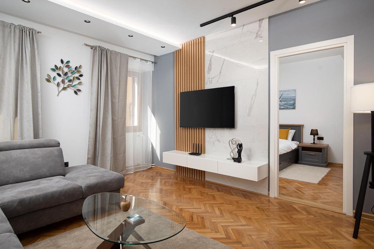 Sena Luxury Apartments Pula Exterior photo
