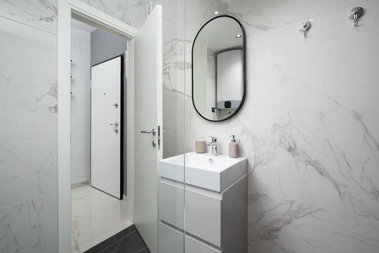 Sena Luxury Apartments Pula Exterior photo